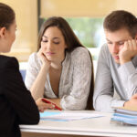 Bad saleswoman with unconvinced customers